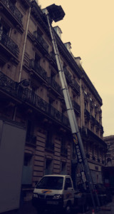 Location monte-meuble 24m électrique silencieux Paris